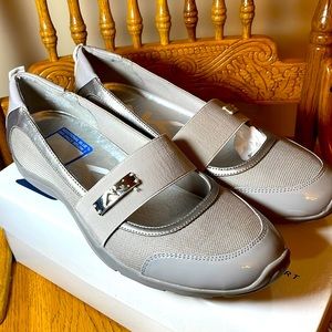 New in Box!! Anne Klein Sport Argo Size 8.5